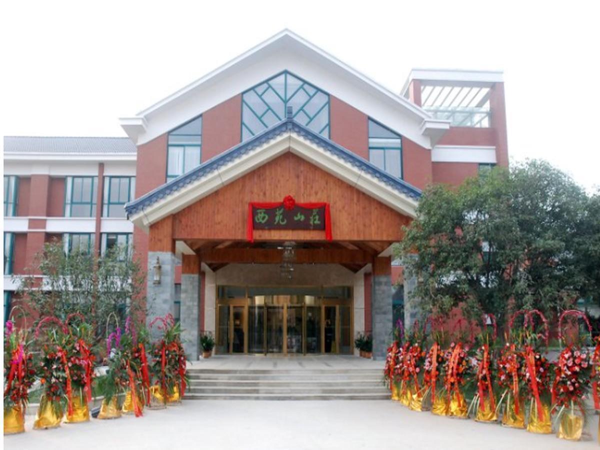 Wuxi Xiyuan Hotel Exterior photo